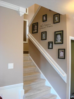 thriftydecorchick traditional staircase