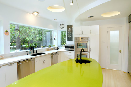 LEED Gold - Houston eclectic kitchen