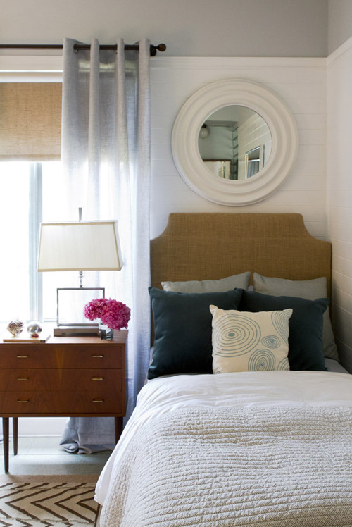 Erica Islas for Good Shepherd Charity Project contemporary bedroom