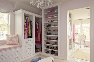 Shabby Chic Your Heart Out traditional closet