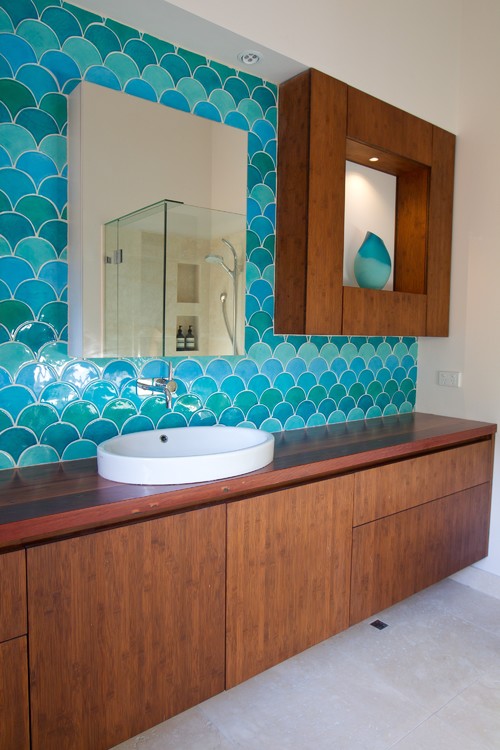 Camilla Molders Design eclectic bathroom