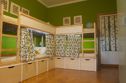 Tommaso & Lorenzos Bright Bedroom Small Kids, Big Color Entry # 25 | Apartment  kids