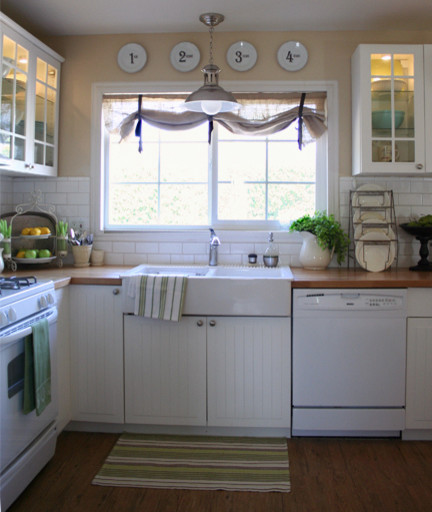 The Old Painted Cottage traditional kitchen
