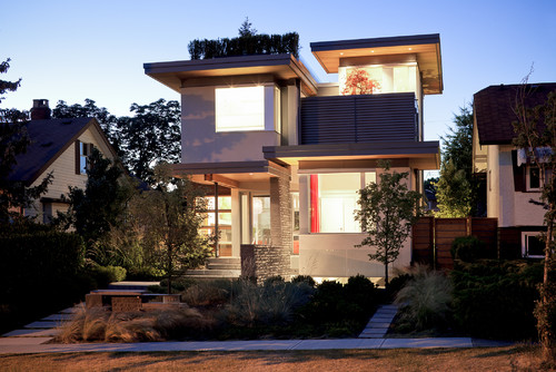 LEED Platinum Home contemporary exterior