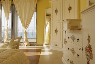 mobili decorati mediterranean bedroom