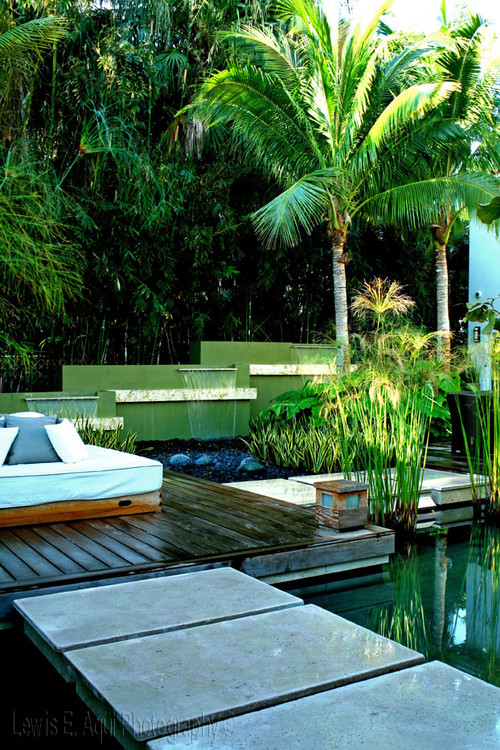 Miami Beach Residence modern exterior
