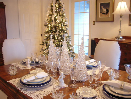 Frenchflair traditional dining room