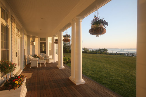 Chatham - Wilkey Way traditional porch