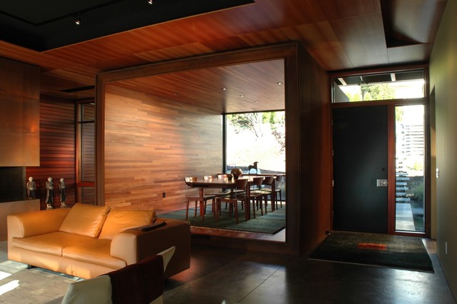 modern dining room by Eggleston Farkas Architects