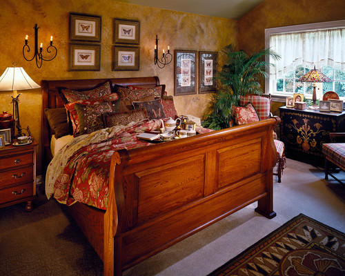 1999 Showcase traditional bedroom