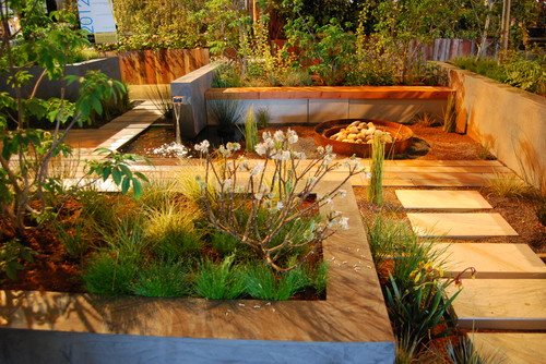 5 Tips To Maximise A Small Space, Small Space Landscaping