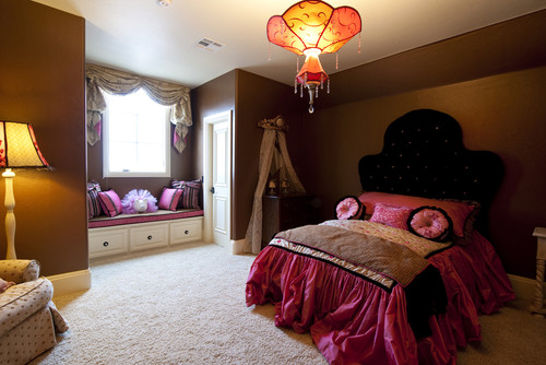 traditional bedroom by Rick Hoge