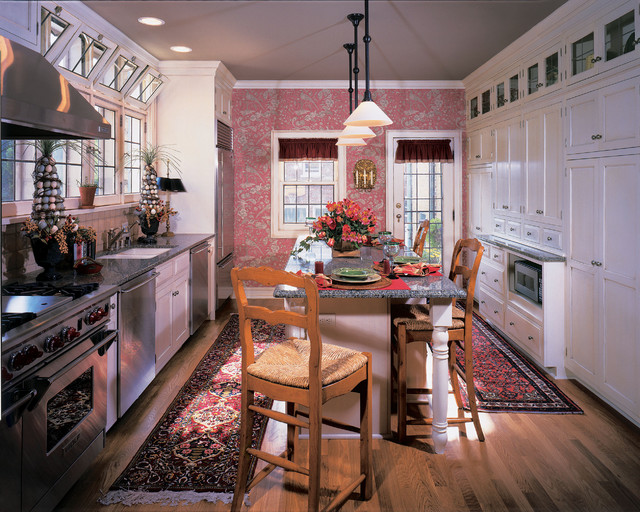 traditional kitchen by Kleppinger Design Group, Inc.
