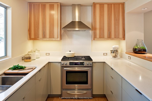 contemporary kitchen by Stuart Sampley Architect