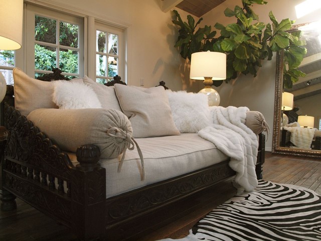 indian daybed