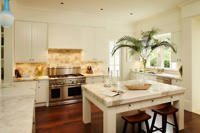 Indian Harbor Residence - Traditional - Kitchen - other metro - by L K