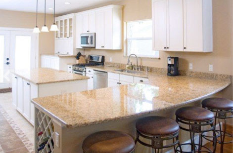 Traditional White Kitchen Central Austin contemporary