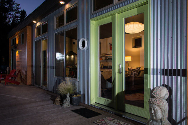 Oregon Coast contemporary exterior