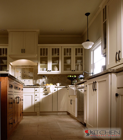 ice white shaker kitchen cabinets, white shaker kitchen cabinets