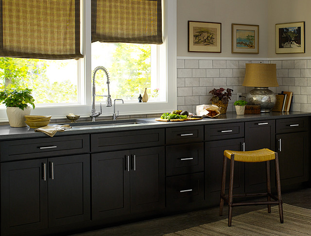 Black Kitchen Cabinets | Dayton Door Style | CliqStudios ...