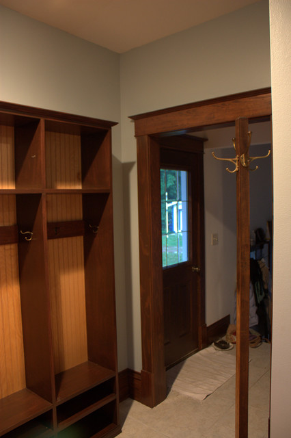 Main Entry traditional-