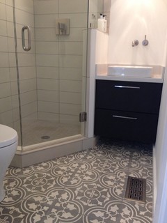 5x5 bathroom layout