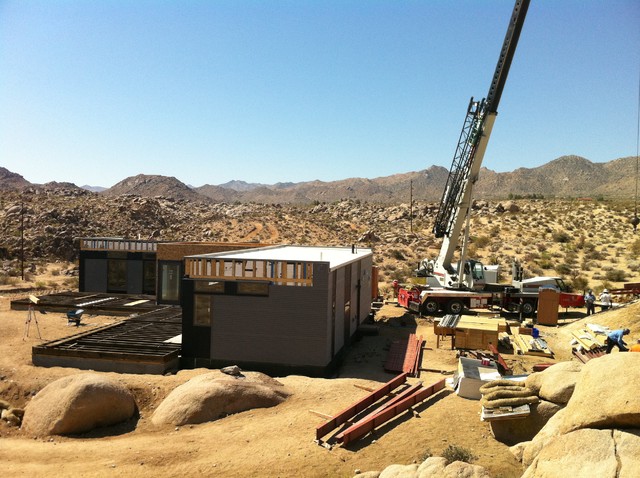BLU Homes Project in Joshua Tree by CARD Construction INC modern-