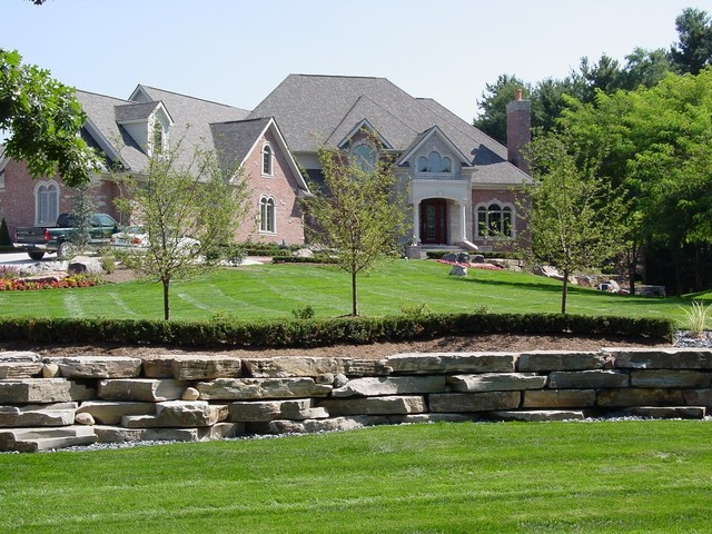 Front Yard Retaining Wall