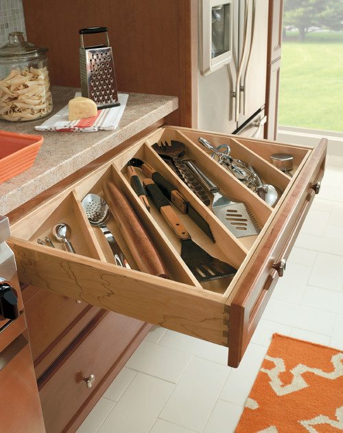 traditional-kitchen-drawer-organizers.jpg (500×630)