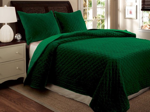 emerald green comforter