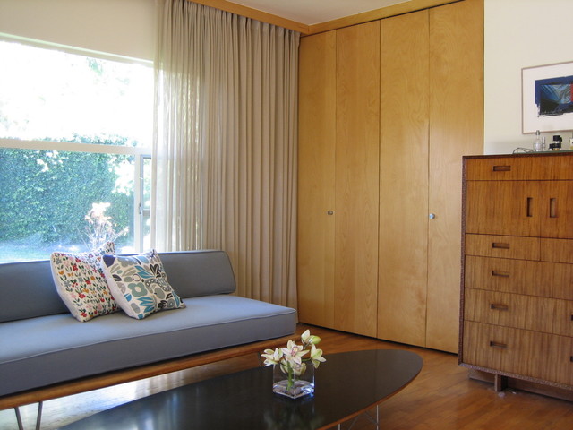 Mid-Century Modern Architectural House - Modern - Bedroom - los ...