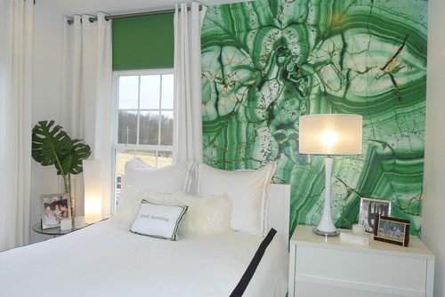 modern bedroom Painting the room green: Saint Patricks Day ideas