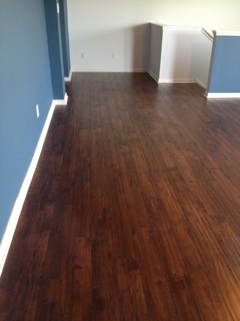 Hand Scraped Laminate Flooring 30 Year Warranty