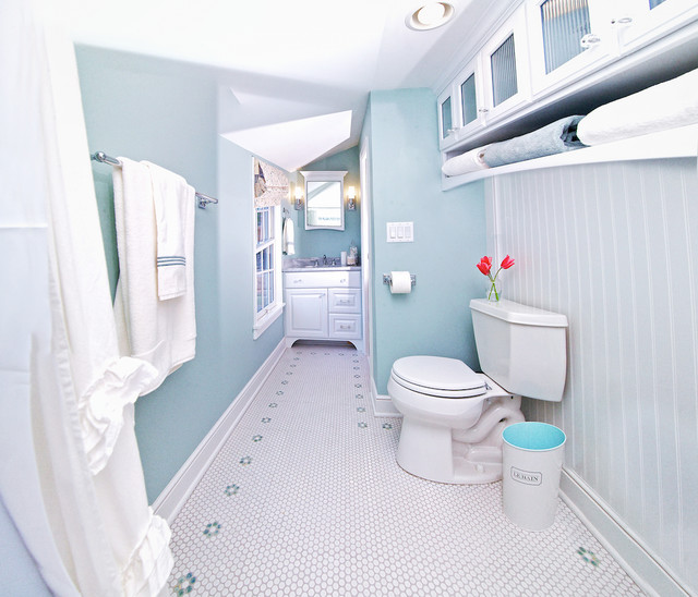 Cape Cod Bathroom Remodel - Traditional - Bathroom ...