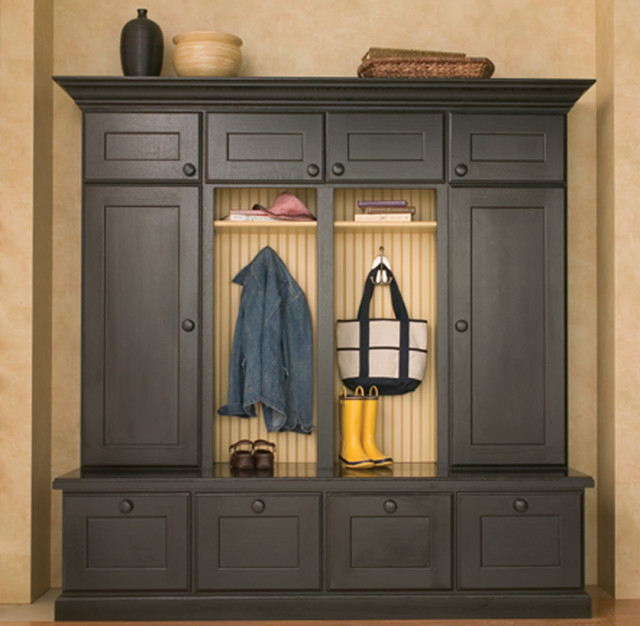 Entryway Boot Benches and Mudroom Lockers - traditional - entry