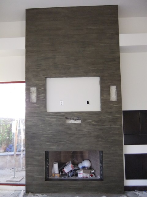 Contemporary Mantle Plaster finish living room