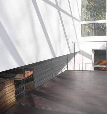 Garden St modern family room