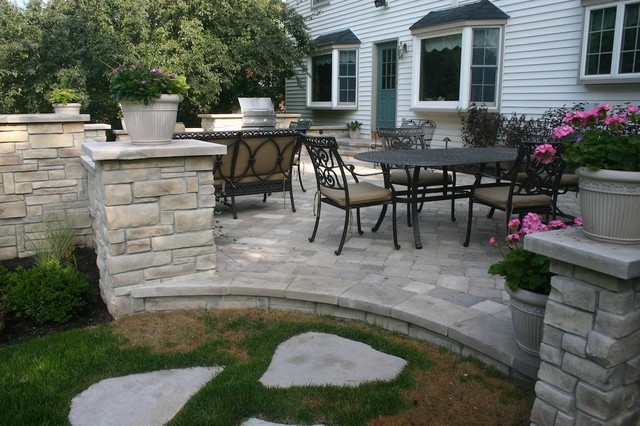 Exterior Stone for Backyard Projects - Traditional - Patio ...