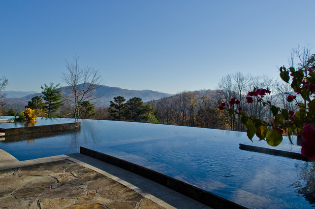Mountain Resort Home contemporary-pool
