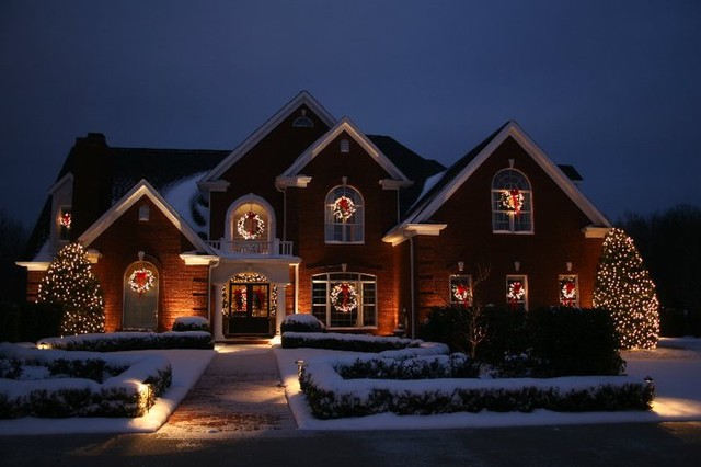 christmas lighting projects traditional holiday christmas lighting projects traditional holiday