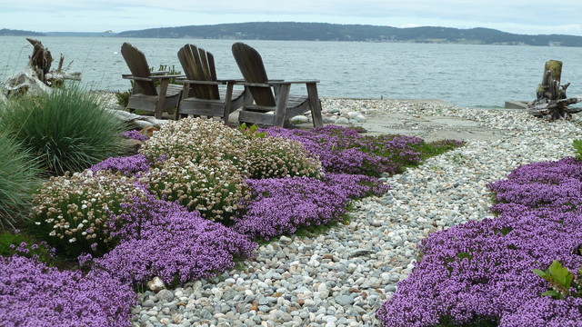Landscaping Pictures Waterfront 4