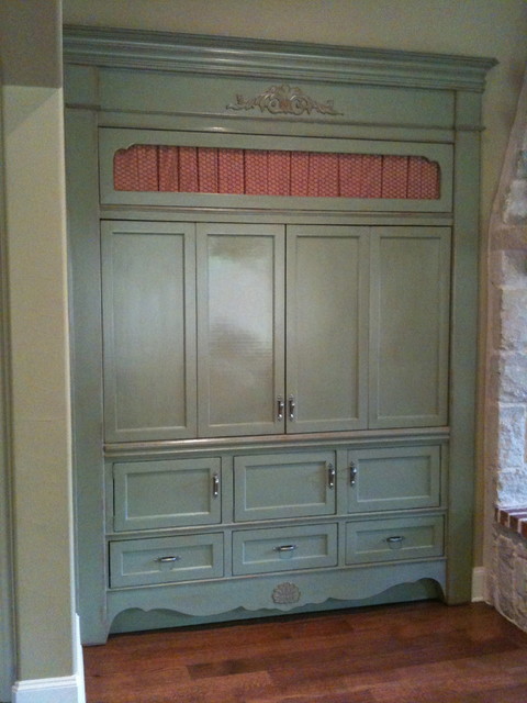 Built-in French Country traditional-