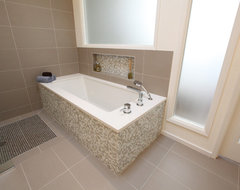 Mid Century Modern Master Bathroom midcentury-bathroom