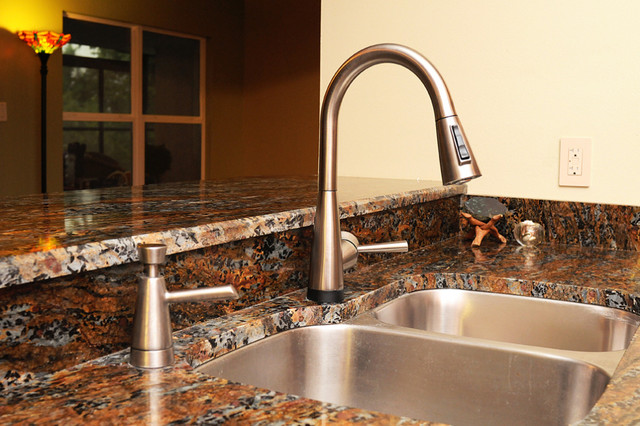 Earthy modern kitchen traditional kitchen