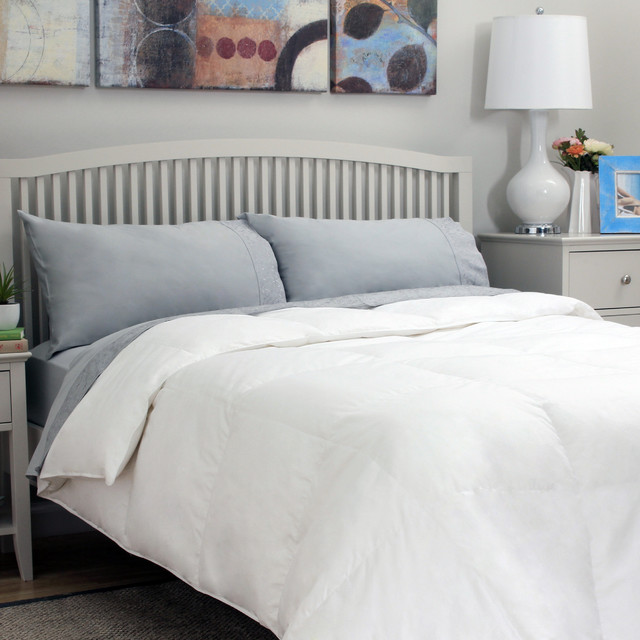 TRUMP Home Allseason White Down Comforter Contemporary Duvet