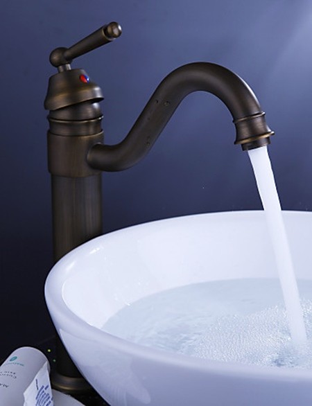Bathroom Sink Faucets contemporary-bathroom-sink-faucets