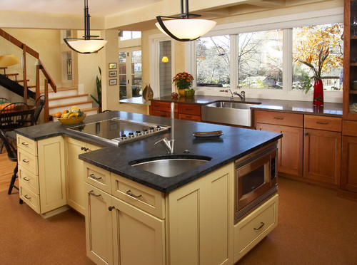 How do you design the best kitchen layout for entertaining? - Houzz
