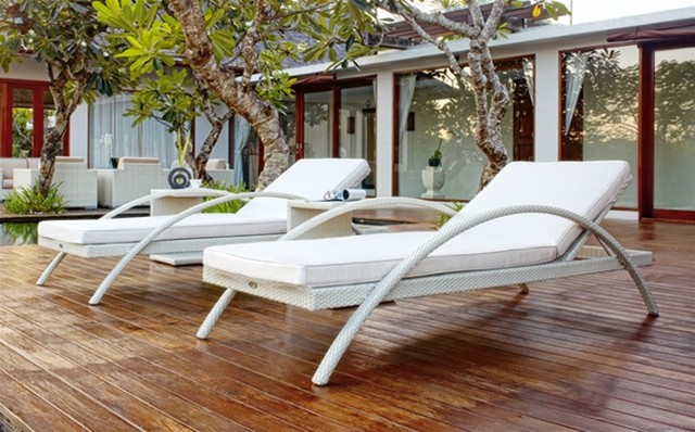 Patio Chaise