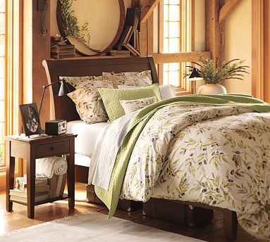 Valencia II Sleigh Bed, Queen, Mahogany stain - Traditional - Bedroom ...