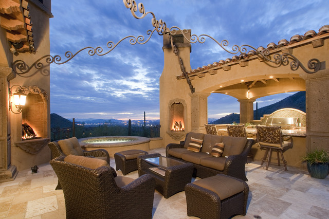 Fireplace in Multi-Million Dollar Home Designed by Fratantoni ...
